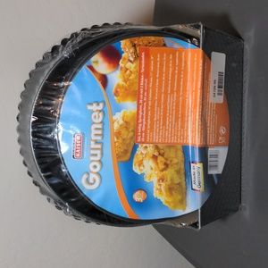 4 Piece Bakeware Kaiser Nonstick